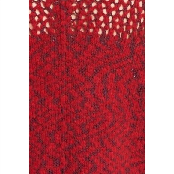 ALICE + OLIVIA Otis Textured Sweater Red Chunky M - Picture 3 of 8